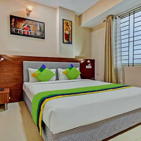 Treebo Trend Apple Tree Apartment & Suites Bangalore Exterior photo