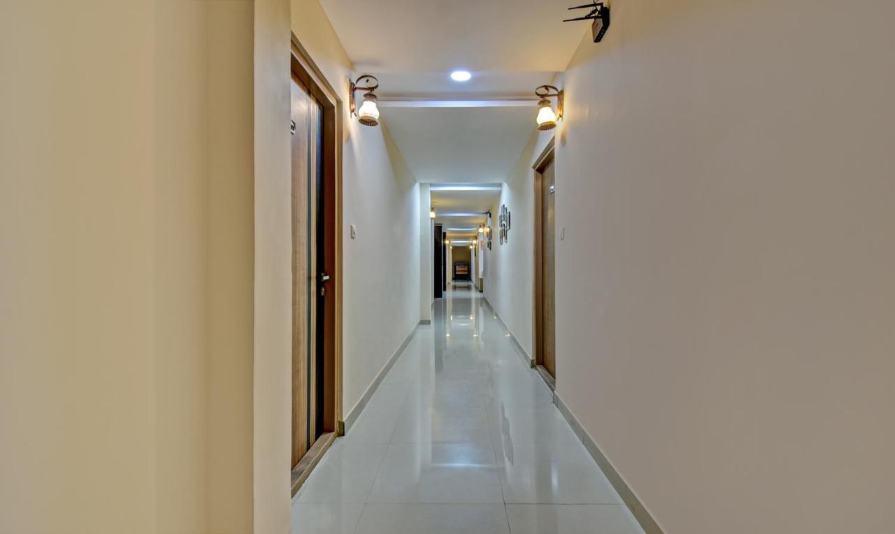 Treebo Trend Apple Tree Apartment & Suites Bangalore Exterior photo