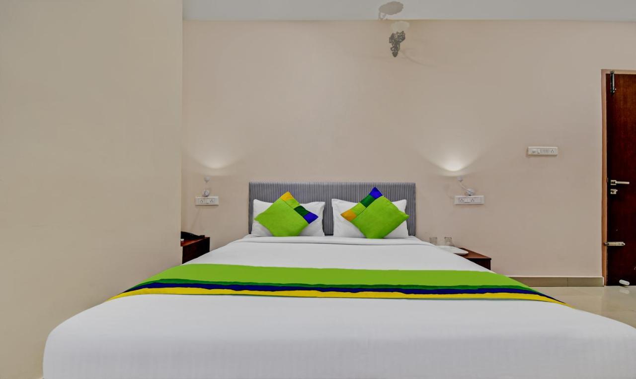 Treebo Trend Apple Tree Apartment & Suites Bangalore Exterior photo