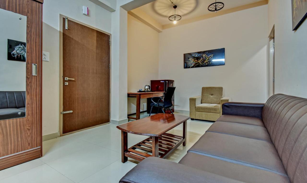 Treebo Trend Apple Tree Apartment & Suites Bangalore Exterior photo