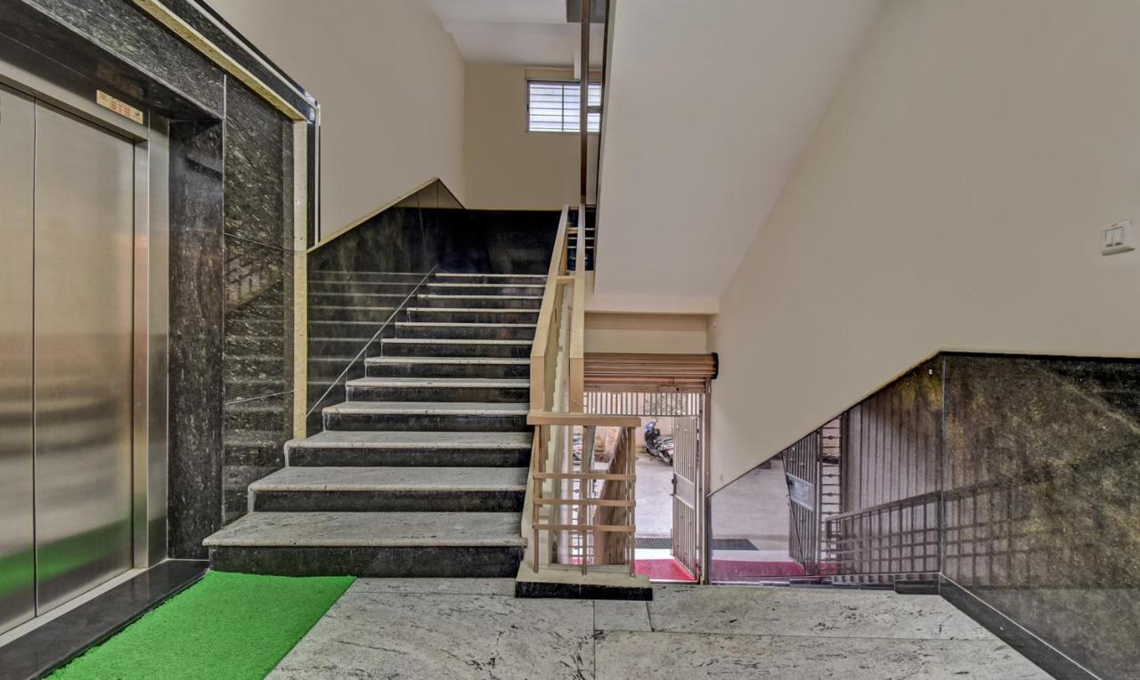 Treebo Trend Apple Tree Apartment & Suites Bangalore Exterior photo
