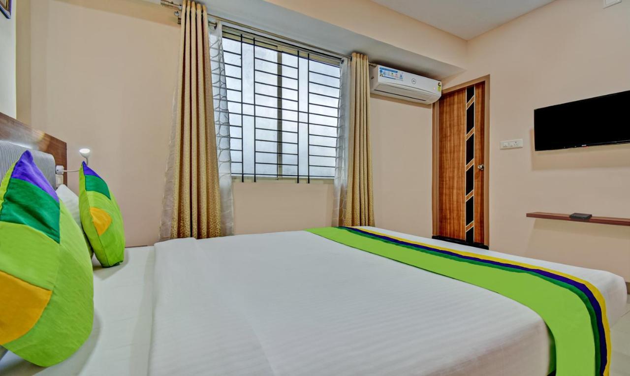 Treebo Trend Apple Tree Apartment & Suites Bangalore Exterior photo