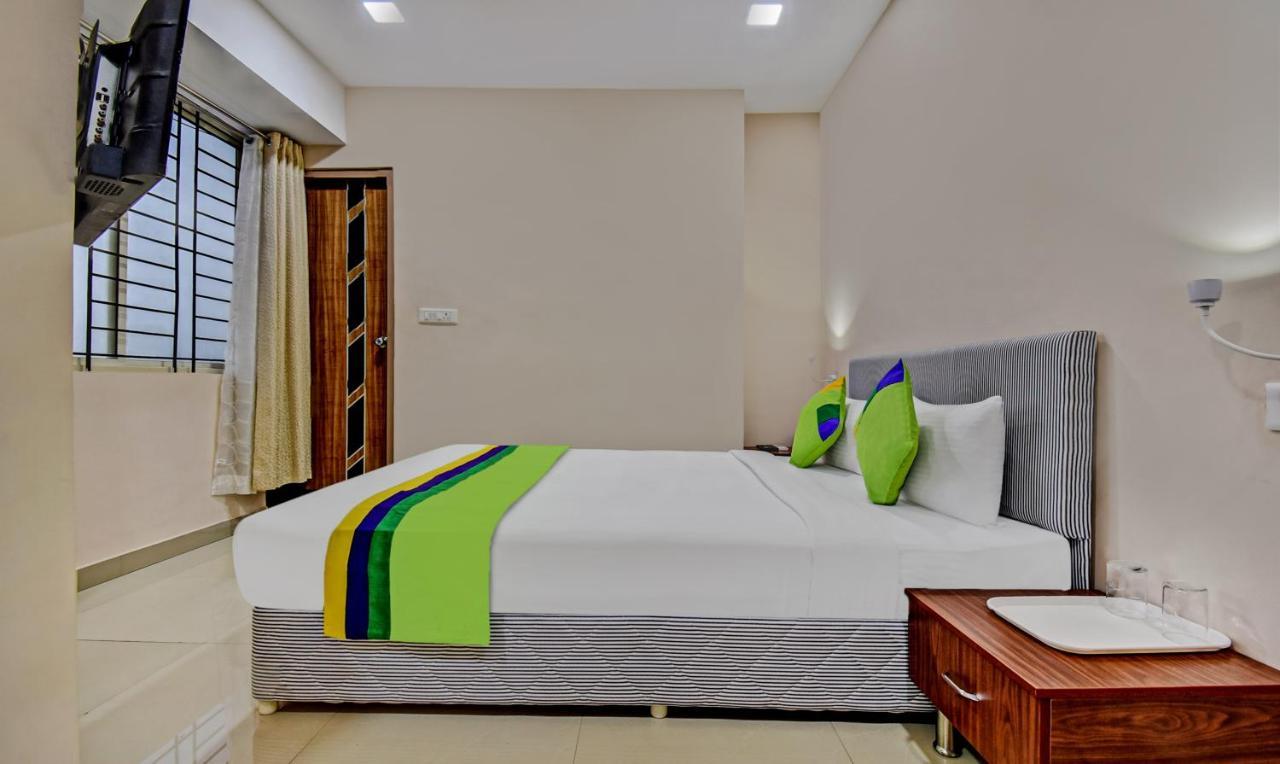 Treebo Trend Apple Tree Apartment & Suites Bangalore Exterior photo